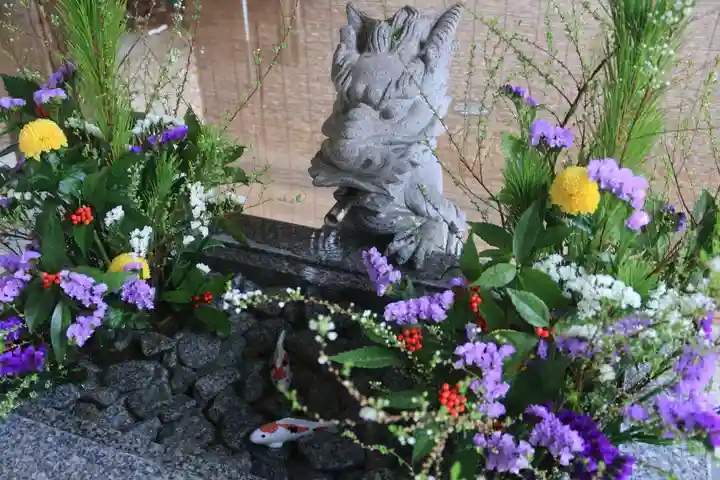 滑川神社 - 仕事と子どもの守り神の手水舎