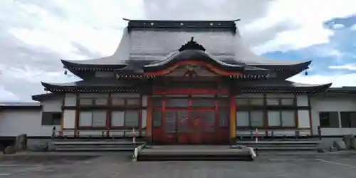 東川寺の本殿・本堂