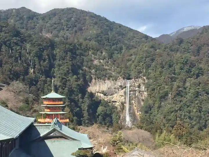 青岸渡寺のその他建物