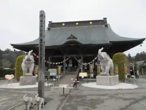 長福寿寺の本殿・本堂