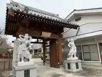 退魔寺(厄除茂呂不動尊)の狛犬
