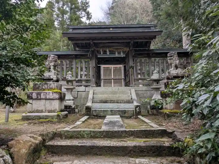 橿原神社の{uncategorized: "未分類", other: "その他", undefined: "問題あり", building: "その他建物", grave: "お墓", sacred_gate: "鳥居", guardian: "狛犬", statue: "像", buddha: "仏像", history: "歴史", nature: "自然", garden: "庭園", animal: "動物", pagoda: "塔", temizu: "手水舎", mountain_gate: "山門・神門", sanctuary: "本殿・本堂", subordinate: "末社・摂社", art: "芸術", scenery: "景色", jizo: "地蔵", ema: "絵馬", goshuin: "御朱印", omikuji: "おみくじ", items: "授与品その他", amulet: "お守り", goshuincho: "御朱印帳", eats: "食事", festival: "お祭り", votive_dance: "神楽", shichigosan: "七五三参", wedding: "結婚式", experience: "体験その他", initially: "初詣", around: "周辺", anti_infection: "感染症対策"}