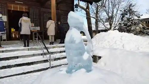 東川神社の狛犬