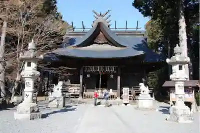 冨士御室浅間神社の本殿・本堂