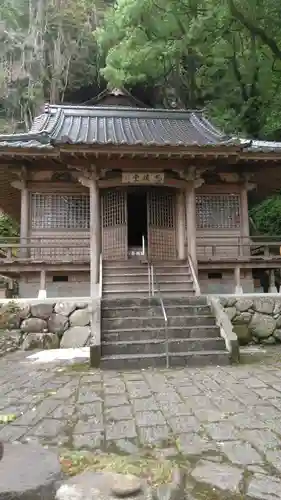 鷹栖観音堂の本殿・本堂