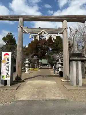 鎌数伊勢大神宮の{uncategorized: "未分類", other: "その他", undefined: "問題あり", building: "その他建物", grave: "お墓", sacred_gate: "鳥居", guardian: "狛犬", statue: "像", buddha: "仏像", history: "歴史", nature: "自然", garden: "庭園", animal: "動物", pagoda: "塔", temizu: "手水舎", mountain_gate: "山門・神門", sanctuary: "本殿・本堂", subordinate: "末社・摂社", art: "芸術", scenery: "景色", jizo: "地蔵", ema: "絵馬", goshuin: "御朱印", omikuji: "おみくじ", items: "授与品その他", amulet: "お守り", goshuincho: "御朱印帳", eats: "食事", festival: "お祭り", votive_dance: "神楽", shichigosan: "七五三参", wedding: "結婚式", experience: "体験その他", initially: "初詣", around: "周辺", anti_infection: "感染症対策"}