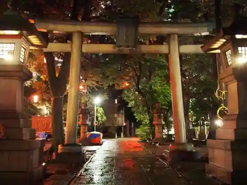 赤坂氷川神社の鳥居