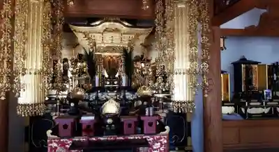 常楽寺の本殿・本堂