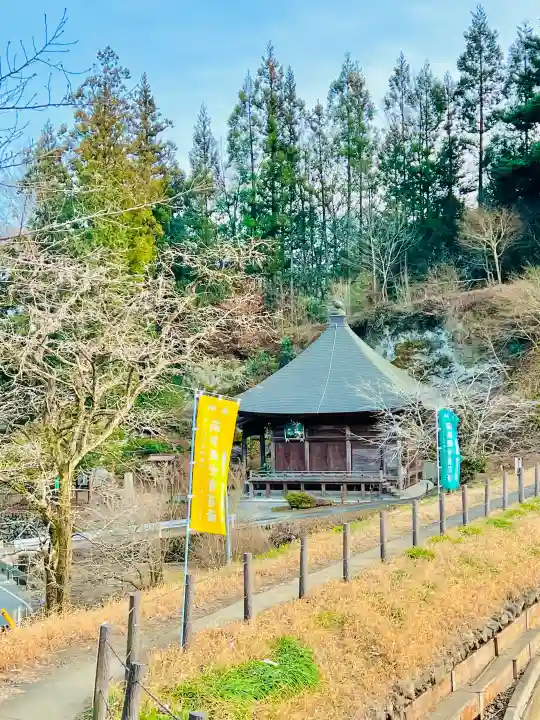 久昌寺の{uncategorized: "未分類", other: "その他", undefined: "問題あり", building: "その他建物", grave: "お墓", sacred_gate: "鳥居", guardian: "狛犬", statue: "像", buddha: "仏像", history: "歴史", nature: "自然", garden: "庭園", animal: "動物", pagoda: "塔", temizu: "手水舎", mountain_gate: "山門・神門", sanctuary: "本殿・本堂", subordinate: "末社・摂社", art: "芸術", scenery: "景色", jizo: "地蔵", ema: "絵馬", goshuin: "御朱印", omikuji: "おみくじ", items: "授与品その他", amulet: "お守り", goshuincho: "御朱印帳", eats: "食事", festival: "お祭り", votive_dance: "神楽", shichigosan: "七五三参", wedding: "結婚式", experience: "体験その他", initially: "初詣", around: "周辺", anti_infection: "感染症対策"}