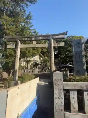 貴船神社の{uncategorized: "未分類", other: "その他", undefined: "問題あり", building: "その他建物", grave: "お墓", sacred_gate: "鳥居", guardian: "狛犬", statue: "像", buddha: "仏像", history: "歴史", nature: "自然", garden: "庭園", animal: "動物", pagoda: "塔", temizu: "手水舎", mountain_gate: "山門・神門", sanctuary: "本殿・本堂", subordinate: "末社・摂社", art: "芸術", scenery: "景色", jizo: "地蔵", ema: "絵馬", goshuin: "御朱印", omikuji: "おみくじ", items: "授与品その他", amulet: "お守り", goshuincho: "御朱印帳", eats: "食事", festival: "お祭り", votive_dance: "神楽", shichigosan: "七五三参", wedding: "結婚式", experience: "体験その他", initially: "初詣", around: "周辺", anti_infection: "感染症対策"}