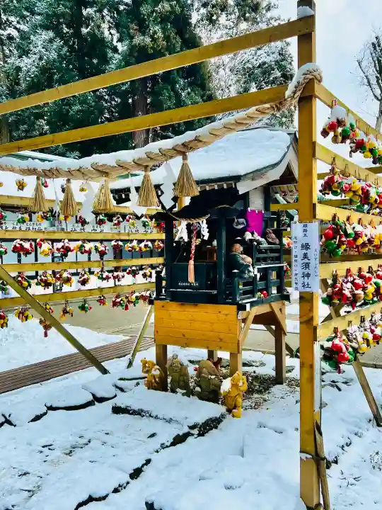駒形神社の{uncategorized: "未分類", other: "その他", undefined: "問題あり", building: "その他建物", grave: "お墓", sacred_gate: "鳥居", guardian: "狛犬", statue: "像", buddha: "仏像", history: "歴史", nature: "自然", garden: "庭園", animal: "動物", pagoda: "塔", temizu: "手水舎", mountain_gate: "山門・神門", sanctuary: "本殿・本堂", subordinate: "末社・摂社", art: "芸術", scenery: "景色", jizo: "地蔵", ema: "絵馬", goshuin: "御朱印", omikuji: "おみくじ", items: "授与品その他", amulet: "お守り", goshuincho: "御朱印帳", eats: "食事", festival: "お祭り", votive_dance: "神楽", shichigosan: "七五三参", wedding: "結婚式", experience: "体験その他", initially: "初詣", around: "周辺", anti_infection: "感染症対策"}