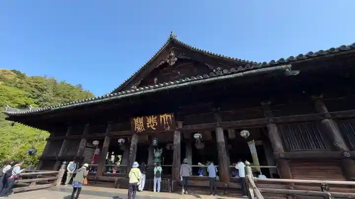 長谷寺の{uncategorized: "未分類", other: "その他", undefined: "問題あり", building: "その他建物", grave: "お墓", sacred_gate: "鳥居", guardian: "狛犬", statue: "像", buddha: "仏像", history: "歴史", nature: "自然", garden: "庭園", animal: "動物", pagoda: "塔", temizu: "手水舎", mountain_gate: "山門・神門", sanctuary: "本殿・本堂", subordinate: "末社・摂社", art: "芸術", scenery: "景色", jizo: "地蔵", ema: "絵馬", goshuin: "御朱印", omikuji: "おみくじ", items: "授与品その他", amulet: "お守り", goshuincho: "御朱印帳", eats: "食事", festival: "お祭り", votive_dance: "神楽", shichigosan: "七五三参", wedding: "結婚式", experience: "体験その他", initially: "初詣", around: "周辺", anti_infection: "感染症対策"}