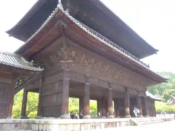 南禅寺の山門・神門