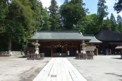 若一王子神社の本殿・本堂