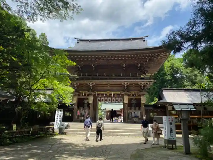 伊佐須美神社の山門・神門