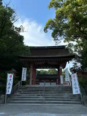 津島神社の山門・神門