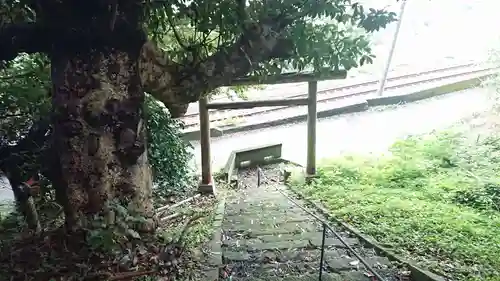 龍神社の鳥居