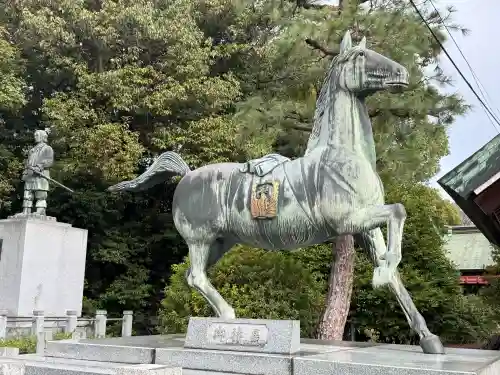 和泉國一之宮　大鳥大社の{uncategorized: "未分類", other: "その他", undefined: "問題あり", building: "その他建物", grave: "お墓", sacred_gate: "鳥居", guardian: "狛犬", statue: "像", buddha: "仏像", history: "歴史", nature: "自然", garden: "庭園", animal: "動物", pagoda: "塔", temizu: "手水舎", mountain_gate: "山門・神門", sanctuary: "本殿・本堂", subordinate: "末社・摂社", art: "芸術", scenery: "景色", jizo: "地蔵", ema: "絵馬", goshuin: "御朱印", omikuji: "おみくじ", items: "授与品その他", amulet: "お守り", goshuincho: "御朱印帳", eats: "食事", festival: "お祭り", votive_dance: "神楽", shichigosan: "七五三参", wedding: "結婚式", experience: "体験その他", initially: "初詣", around: "周辺", anti_infection: "感染症対策"}