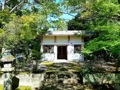 諏訪神社の本殿・本堂