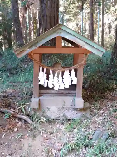 八宮神社（和泉）の{uncategorized: "未分類", other: "その他", undefined: "問題あり", building: "その他建物", grave: "お墓", sacred_gate: "鳥居", guardian: "狛犬", statue: "像", buddha: "仏像", history: "歴史", nature: "自然", garden: "庭園", animal: "動物", pagoda: "塔", temizu: "手水舎", mountain_gate: "山門・神門", sanctuary: "本殿・本堂", subordinate: "末社・摂社", art: "芸術", scenery: "景色", jizo: "地蔵", ema: "絵馬", goshuin: "御朱印", omikuji: "おみくじ", items: "授与品その他", amulet: "お守り", goshuincho: "御朱印帳", eats: "食事", festival: "お祭り", votive_dance: "神楽", shichigosan: "七五三参", wedding: "結婚式", experience: "体験その他", initially: "初詣", around: "周辺", anti_infection: "感染症対策"}