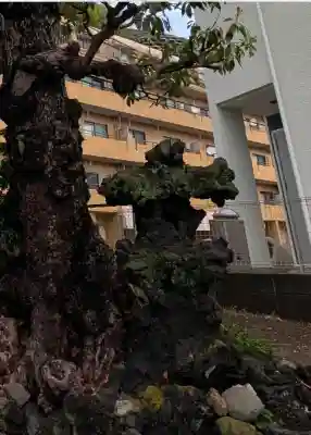 根岸町王子稲荷社の{uncategorized: "未分類", other: "その他", undefined: "問題あり", building: "その他建物", grave: "お墓", sacred_gate: "鳥居", guardian: "狛犬", statue: "像", buddha: "仏像", history: "歴史", nature: "自然", garden: "庭園", animal: "動物", pagoda: "塔", temizu: "手水舎", mountain_gate: "山門・神門", sanctuary: "本殿・本堂", subordinate: "末社・摂社", art: "芸術", scenery: "景色", jizo: "地蔵", ema: "絵馬", goshuin: "御朱印", omikuji: "おみくじ", items: "授与品その他", amulet: "お守り", goshuincho: "御朱印帳", eats: "食事", festival: "お祭り", votive_dance: "神楽", shichigosan: "七五三参", wedding: "結婚式", experience: "体験その他", initially: "初詣", around: "周辺", anti_infection: "感染症対策"}