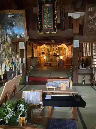 高祖神社の本殿・本堂