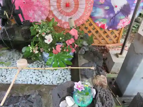 虻田神社の手水舎