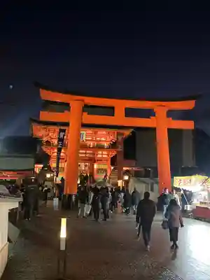 伏見稲荷大社(京都府)