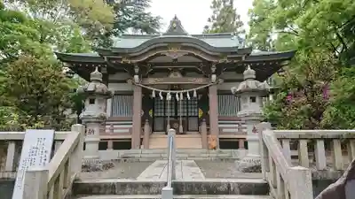 千草台杉山神社の本殿・本堂