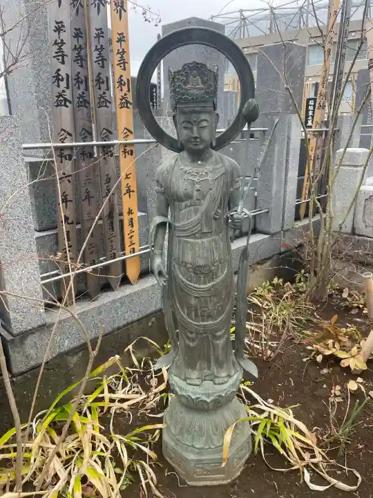 法輪寺の{uncategorized: "未分類", other: "その他", undefined: "問題あり", building: "その他建物", grave: "お墓", sacred_gate: "鳥居", guardian: "狛犬", statue: "像", buddha: "仏像", history: "歴史", nature: "自然", garden: "庭園", animal: "動物", pagoda: "塔", temizu: "手水舎", mountain_gate: "山門・神門", sanctuary: "本殿・本堂", subordinate: "末社・摂社", art: "芸術", scenery: "景色", jizo: "地蔵", ema: "絵馬", goshuin: "御朱印", omikuji: "おみくじ", items: "授与品その他", amulet: "お守り", goshuincho: "御朱印帳", eats: "食事", festival: "お祭り", votive_dance: "神楽", shichigosan: "七五三参", wedding: "結婚式", experience: "体験その他", initially: "初詣", around: "周辺", anti_infection: "感染症対策"}