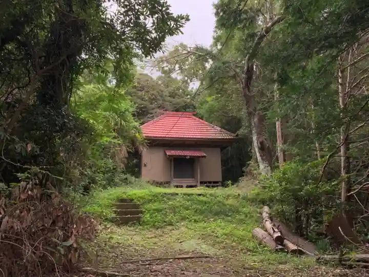 内出神社の本殿・本堂