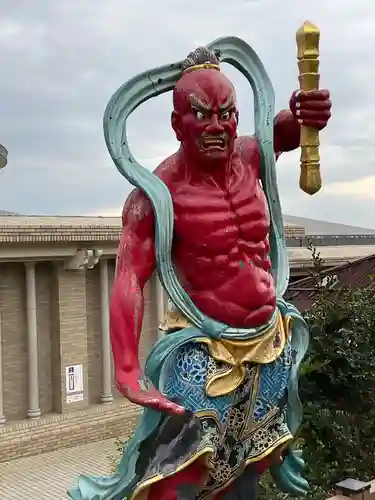 最福寺別院江の島大師の像