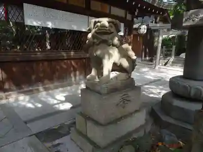 白峯神宮の狛犬