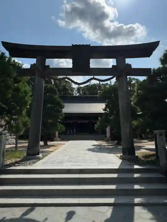 松陰神社の{uncategorized: "未分類", other: "その他", undefined: "問題あり", building: "その他建物", grave: "お墓", sacred_gate: "鳥居", guardian: "狛犬", statue: "像", buddha: "仏像", history: "歴史", nature: "自然", garden: "庭園", animal: "動物", pagoda: "塔", temizu: "手水舎", mountain_gate: "山門・神門", sanctuary: "本殿・本堂", subordinate: "末社・摂社", art: "芸術", scenery: "景色", jizo: "地蔵", ema: "絵馬", goshuin: "御朱印", omikuji: "おみくじ", items: "授与品その他", amulet: "お守り", goshuincho: "御朱印帳", eats: "食事", festival: "お祭り", votive_dance: "神楽", shichigosan: "七五三参", wedding: "結婚式", experience: "体験その他", initially: "初詣", around: "周辺", anti_infection: "感染症対策"}
