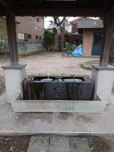 越谷香取神社の手水