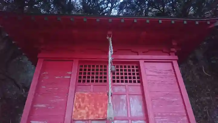 不動尊神社の本殿・本堂