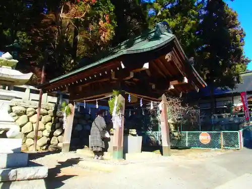 鳩ヶ嶺八幡宮の手水舎