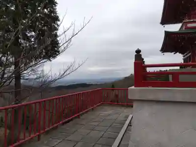 倶利迦羅不動寺山頂本堂(石川県)