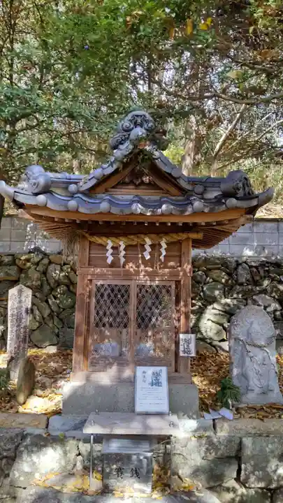 亀の瀬龍王社(大阪府)