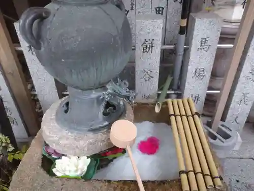 露天神社（お初天神）の手水舎