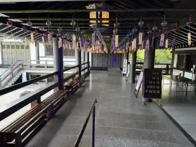 尊永寺の{uncategorized: "未分類", other: "その他", undefined: "問題あり", building: "その他建物", grave: "お墓", sacred_gate: "鳥居", guardian: "狛犬", statue: "像", buddha: "仏像", history: "歴史", nature: "自然", garden: "庭園", animal: "動物", pagoda: "塔", temizu: "手水舎", mountain_gate: "山門・神門", sanctuary: "本殿・本堂", subordinate: "末社・摂社", art: "芸術", scenery: "景色", jizo: "地蔵", ema: "絵馬", goshuin: "御朱印", omikuji: "おみくじ", items: "授与品その他", amulet: "お守り", goshuincho: "御朱印帳", eats: "食事", festival: "お祭り", votive_dance: "神楽", shichigosan: "七五三参", wedding: "結婚式", experience: "体験その他", initially: "初詣", around: "周辺", anti_infection: "感染症対策"}