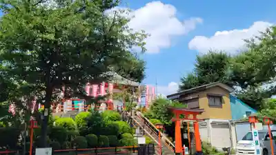 塚越稲荷神社のその他建物