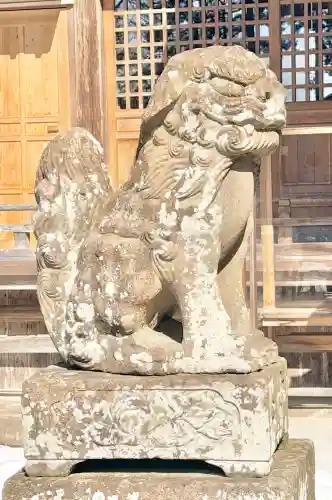 熊野神社の{uncategorized: "未分類", other: "その他", undefined: "問題あり", building: "その他建物", grave: "お墓", sacred_gate: "鳥居", guardian: "狛犬", statue: "像", buddha: "仏像", history: "歴史", nature: "自然", garden: "庭園", animal: "動物", pagoda: "塔", temizu: "手水舎", mountain_gate: "山門・神門", sanctuary: "本殿・本堂", subordinate: "末社・摂社", art: "芸術", scenery: "景色", jizo: "地蔵", ema: "絵馬", goshuin: "御朱印", omikuji: "おみくじ", items: "授与品その他", amulet: "お守り", goshuincho: "御朱印帳", eats: "食事", festival: "お祭り", votive_dance: "神楽", shichigosan: "七五三参", wedding: "結婚式", experience: "体験その他", initially: "初詣", around: "周辺", anti_infection: "感染症対策"}