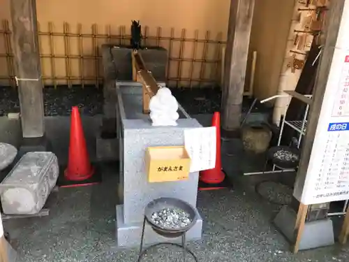 菊名神社の手水舎