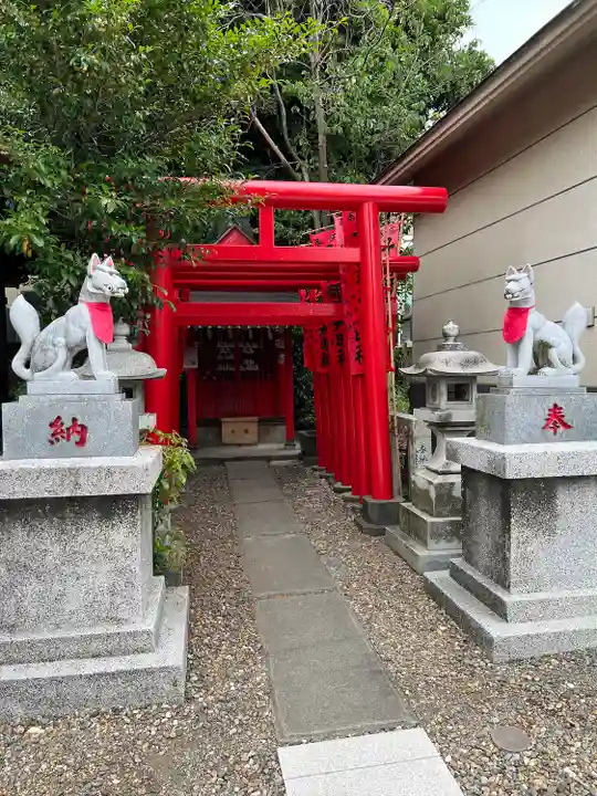 池袋御嶽神社の末社・摂社