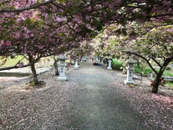 伊香具神社の庭園