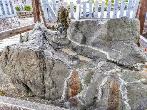 楉埜神社の手水舎