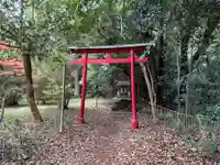 村山神社の末社・摂社