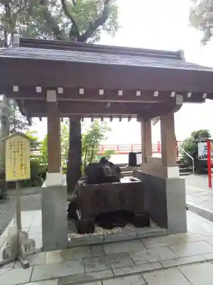 多摩川浅間神社の手水舎