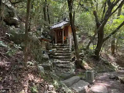 大日寺奥の院爪彫薬師(高知県)